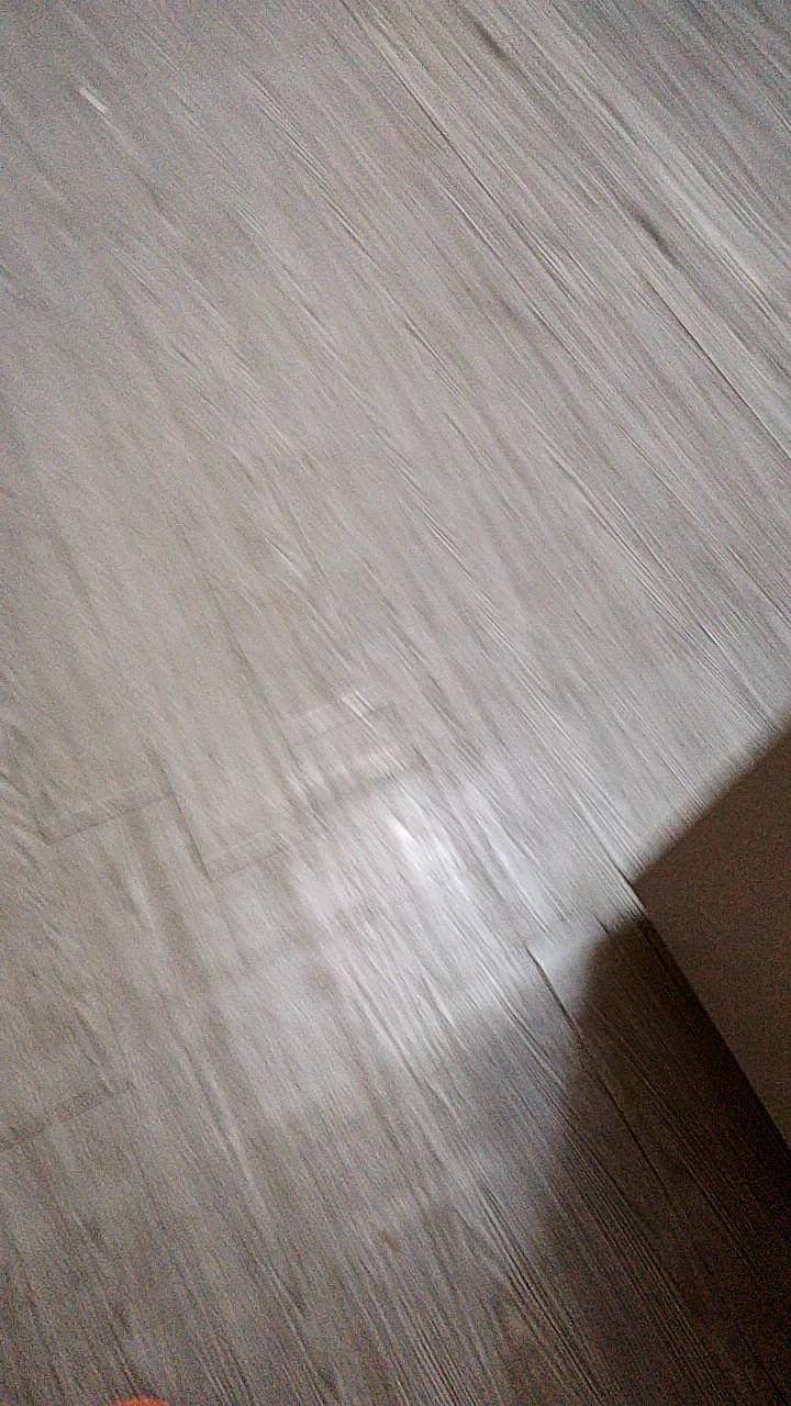 两室一厅主人房 地铁近 $3000