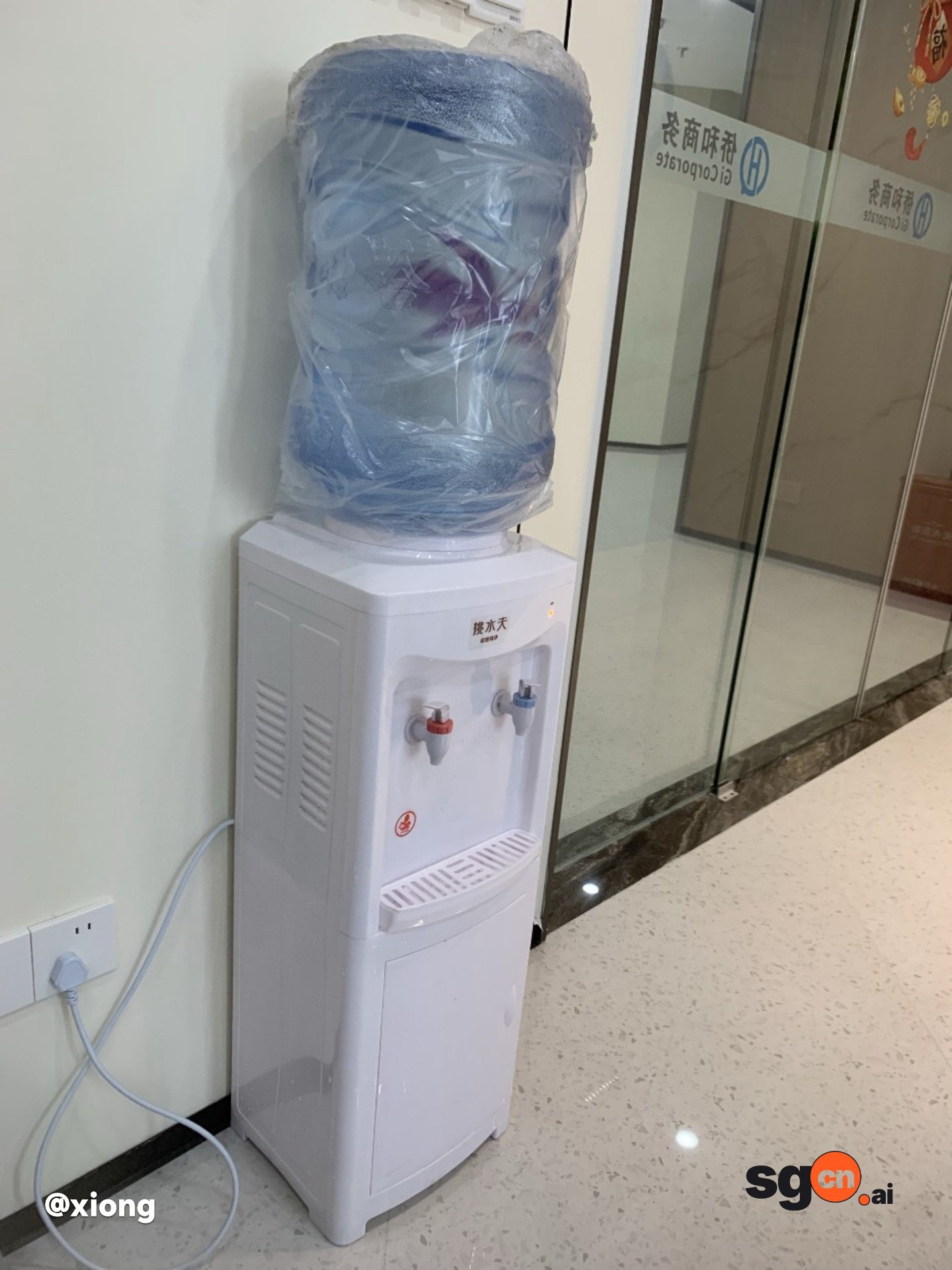 测试上传图片和拍摄的不同